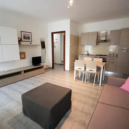 Sweet Dora Apartment *